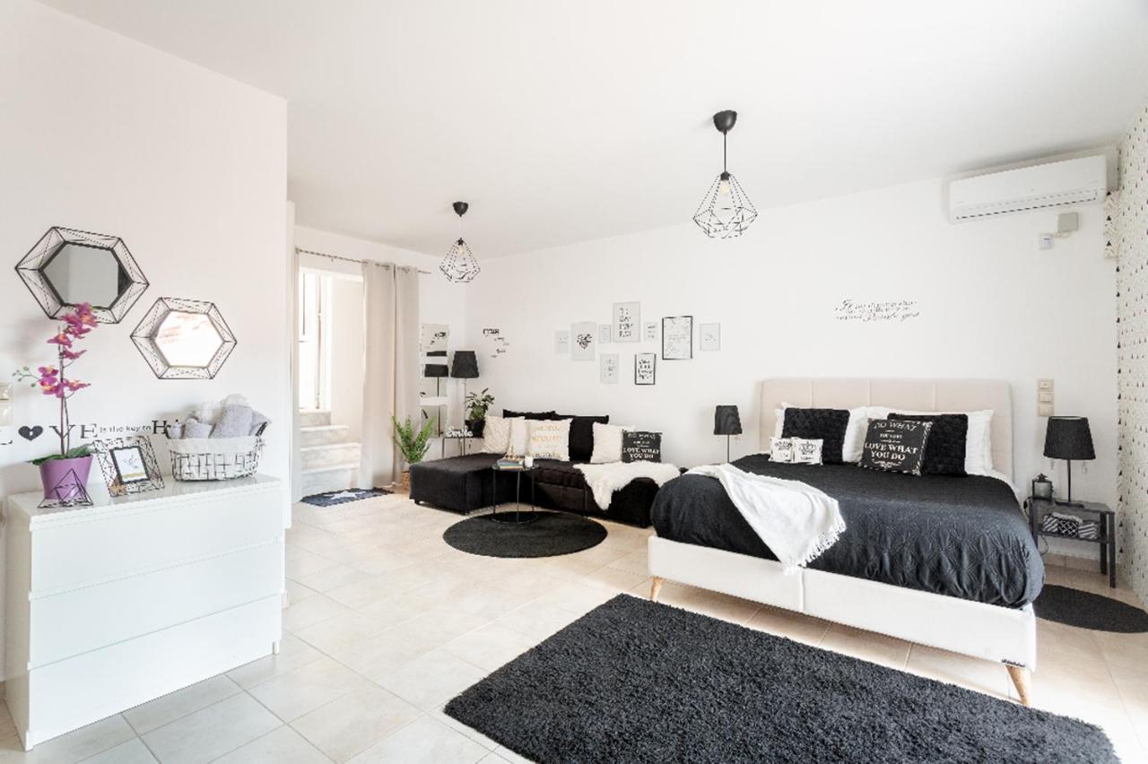 Milo Luxury House -Free Airport Pick Up-10Min Drive Villa Markópoulon Buitenkant foto