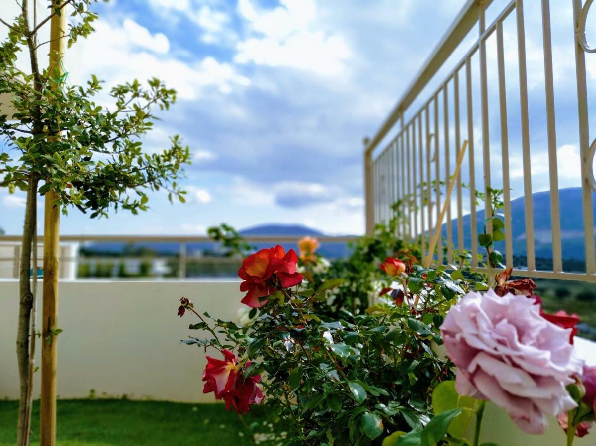 Milo Luxury House -Free Airport Pick Up-10Min Drive Villa Markópoulon Buitenkant foto